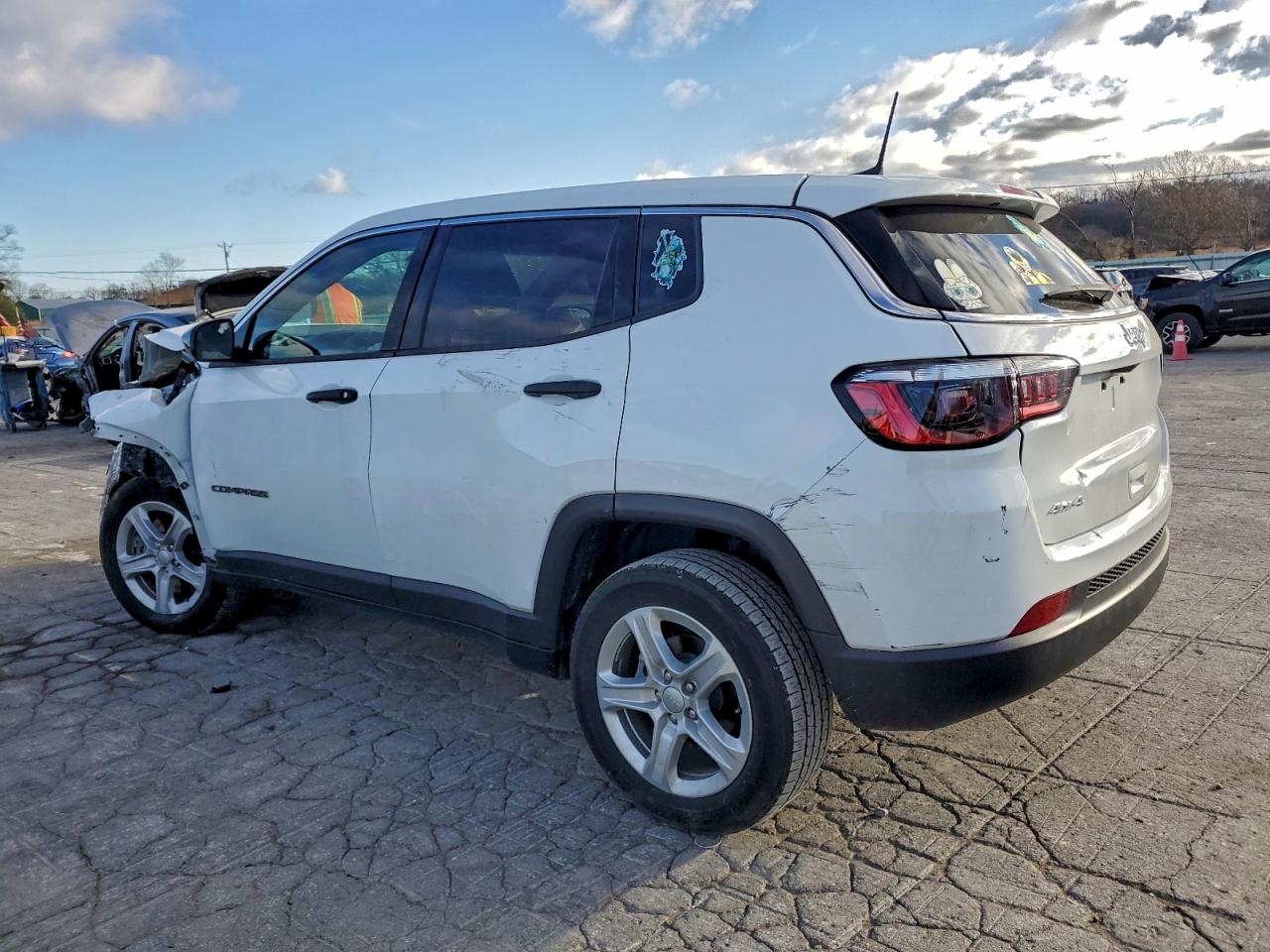 2024 JEEP COMPASS SPORT photo 4