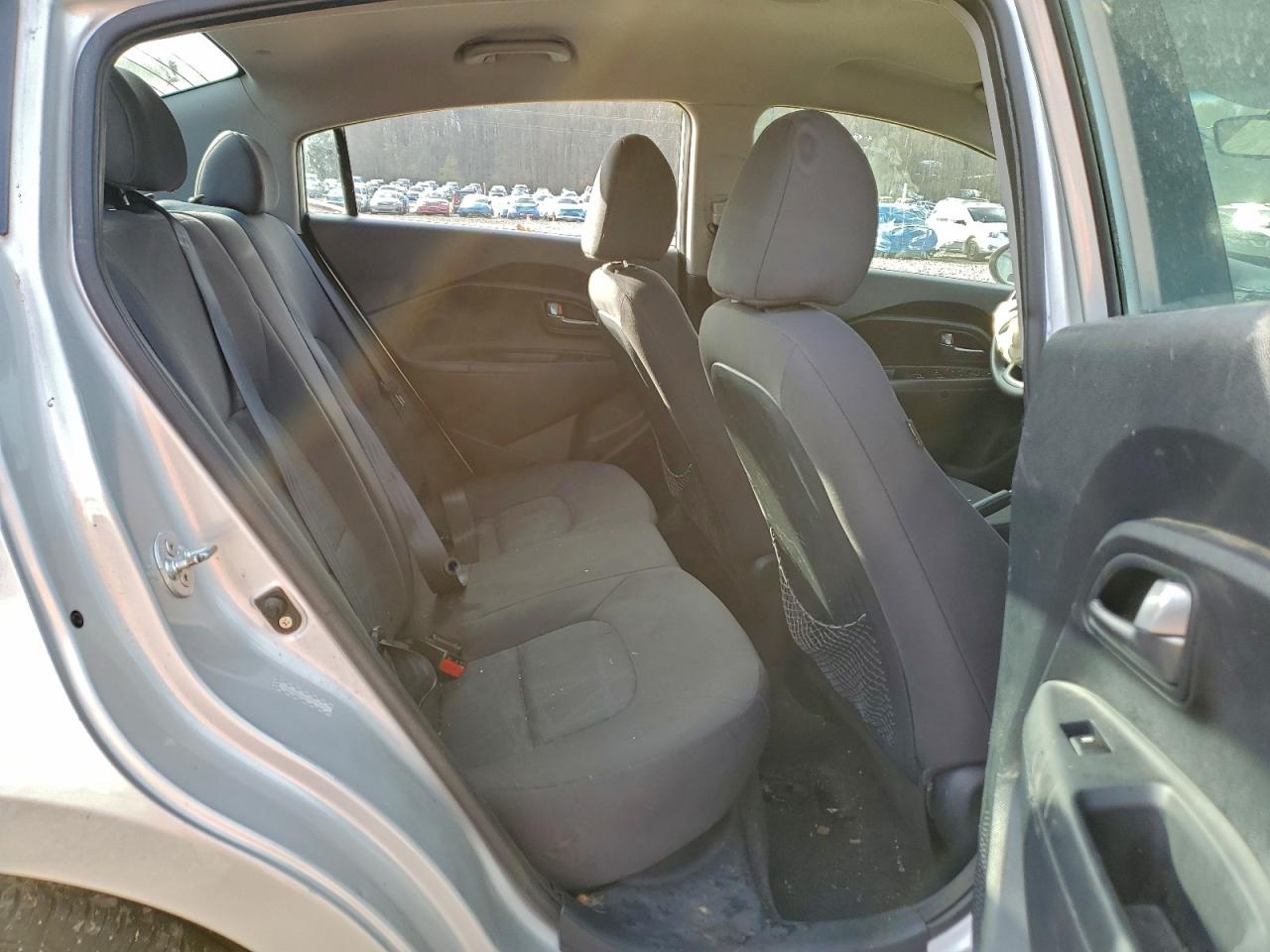 2013 KIA RIO LX photo 28