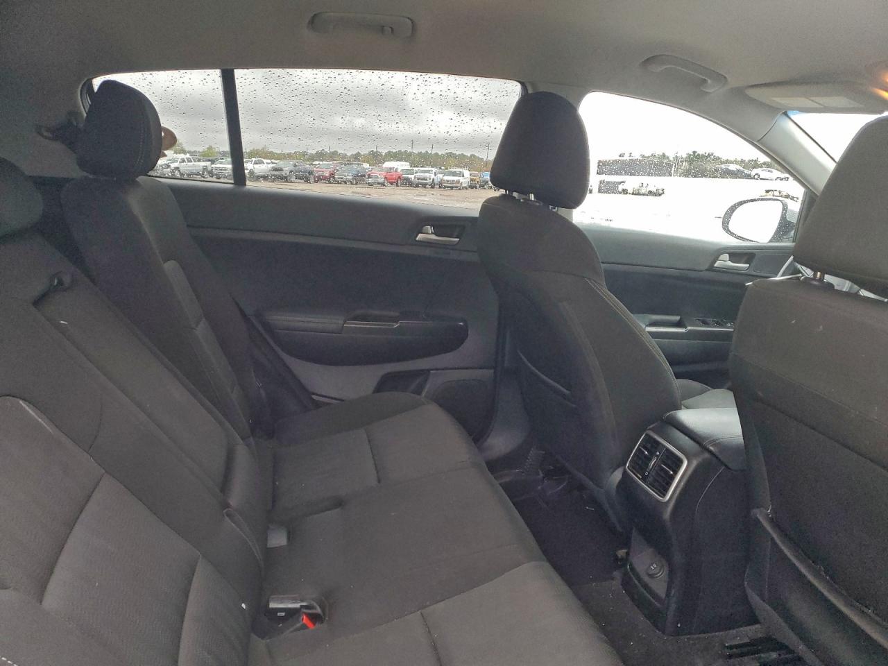 2017 KIA SPORTAGE photo 10
