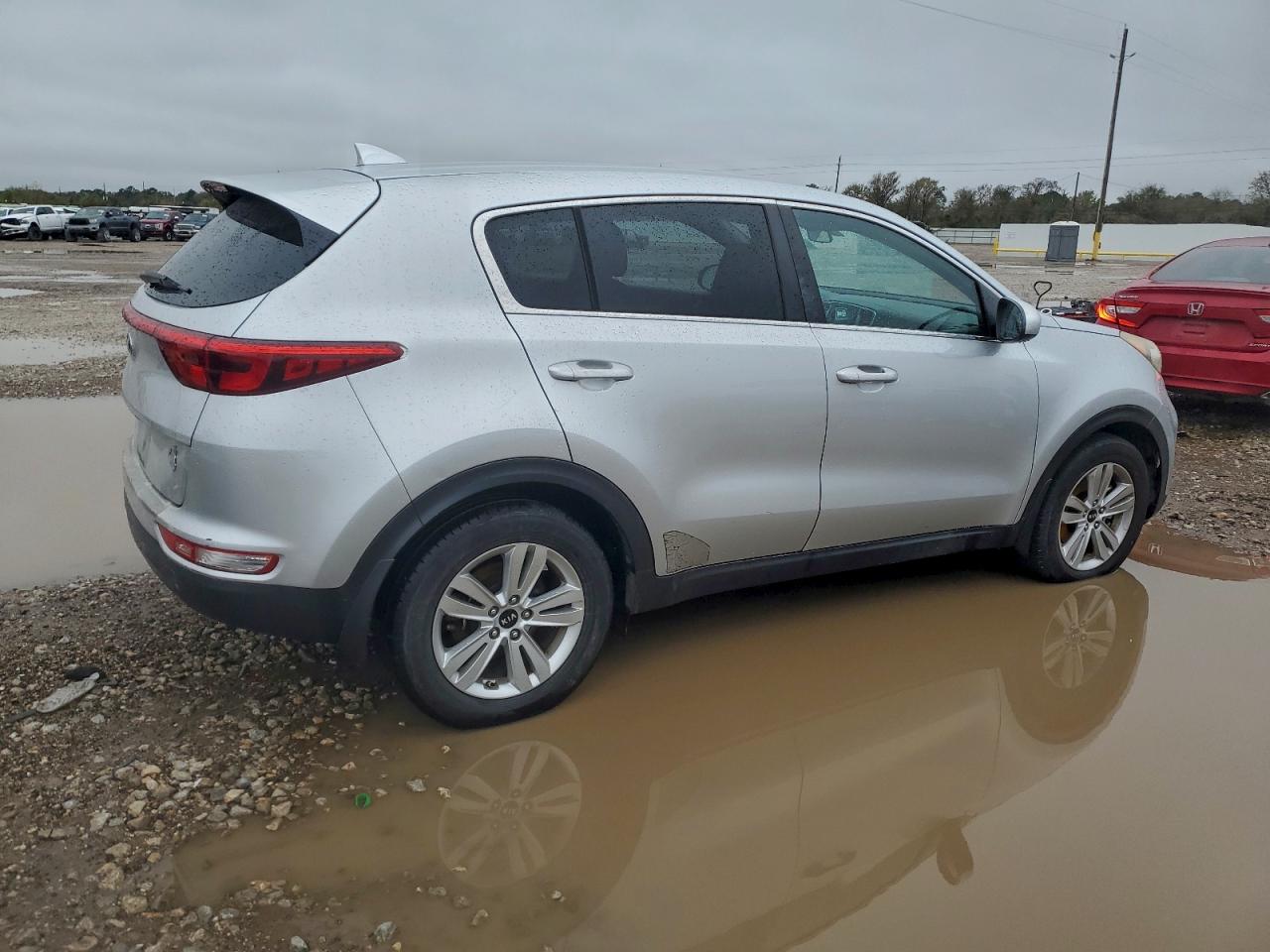 2017 KIA SPORTAGE photo 3