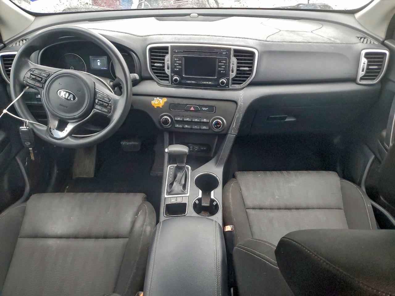 2017 KIA SPORTAGE photo 8
