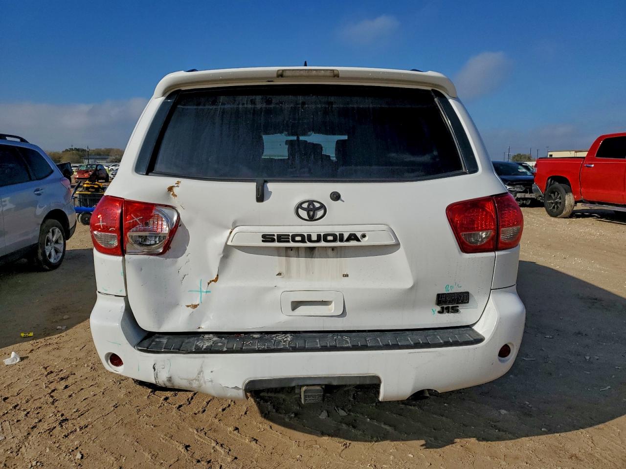 2014 TOYOTA SEQUOIA SR5 photo 6