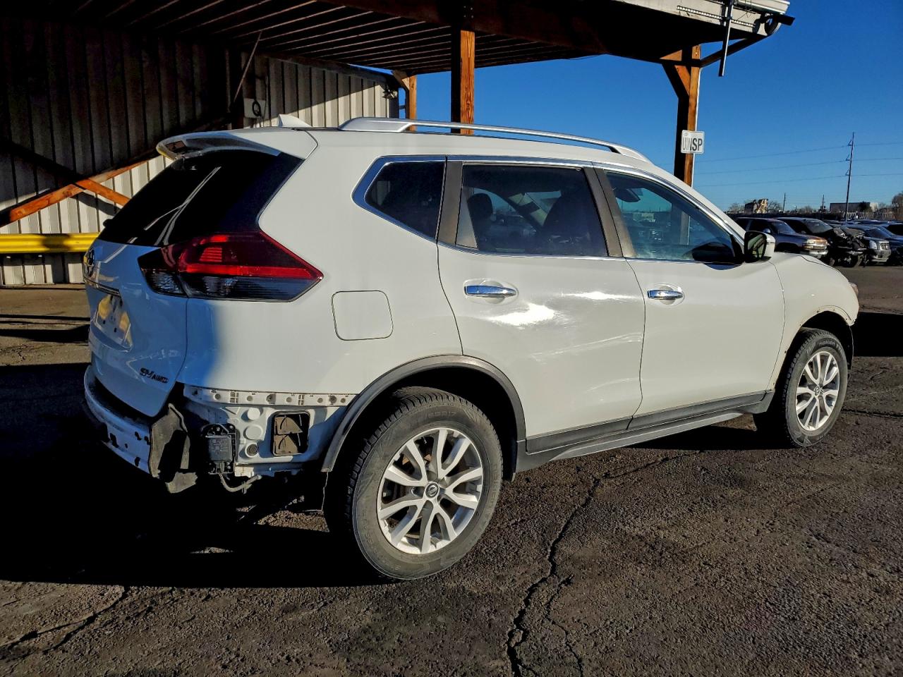 2019 NISSAN ROGUE S photo 3