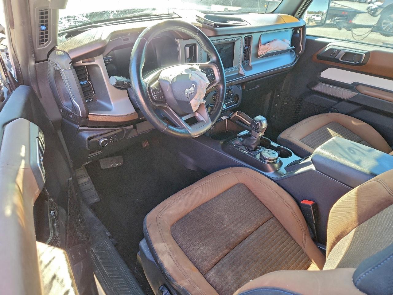 2021 FORD BRONCO BASE photo 15