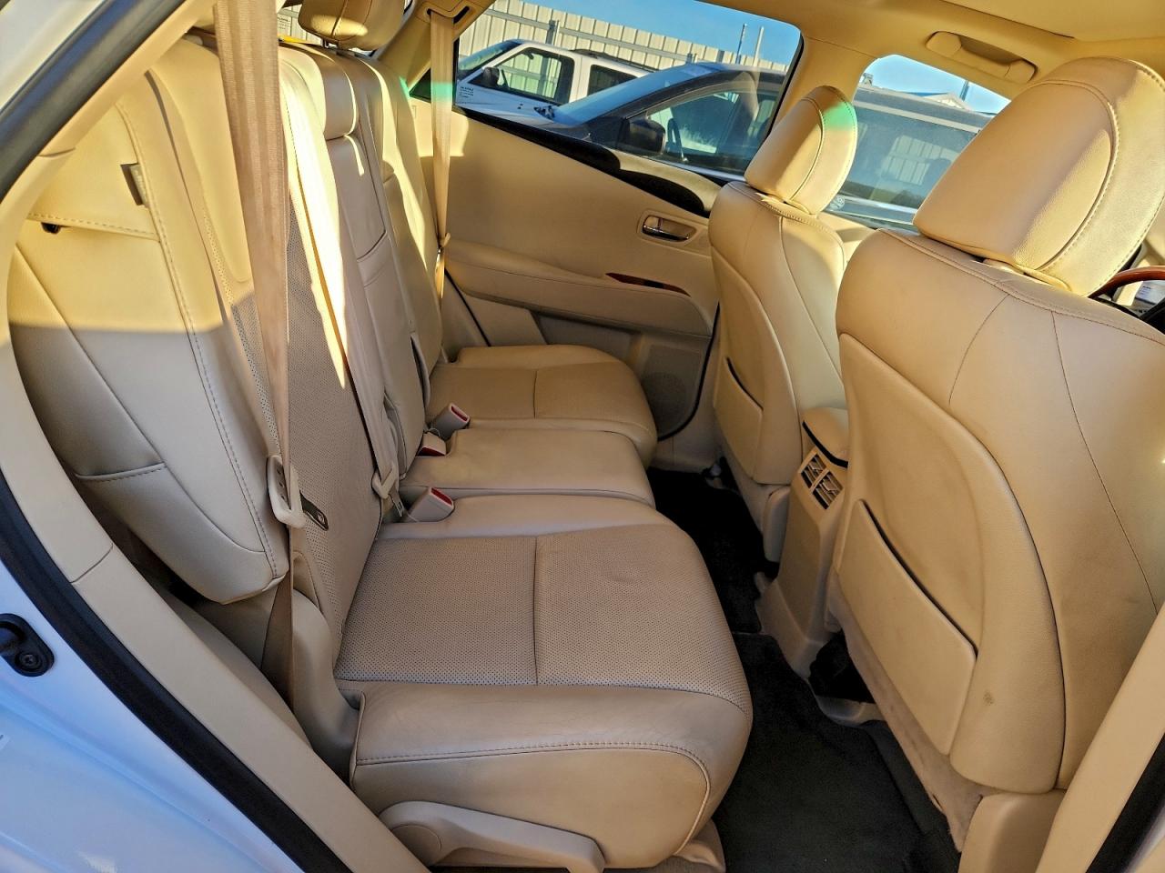 2012 LEXUS RX 350 photo 28