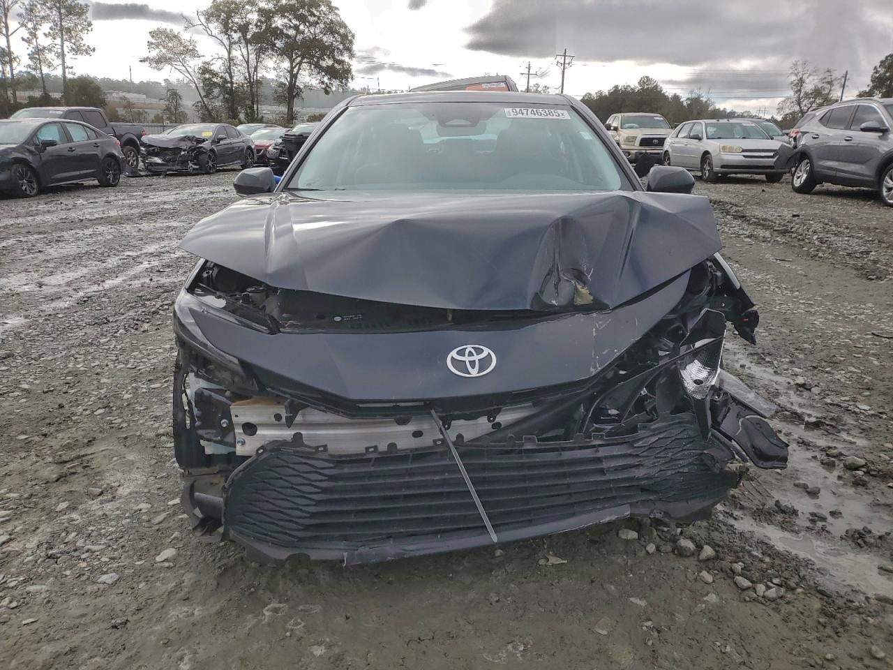 2025 TOYOTA CAMRY XSE photo 5