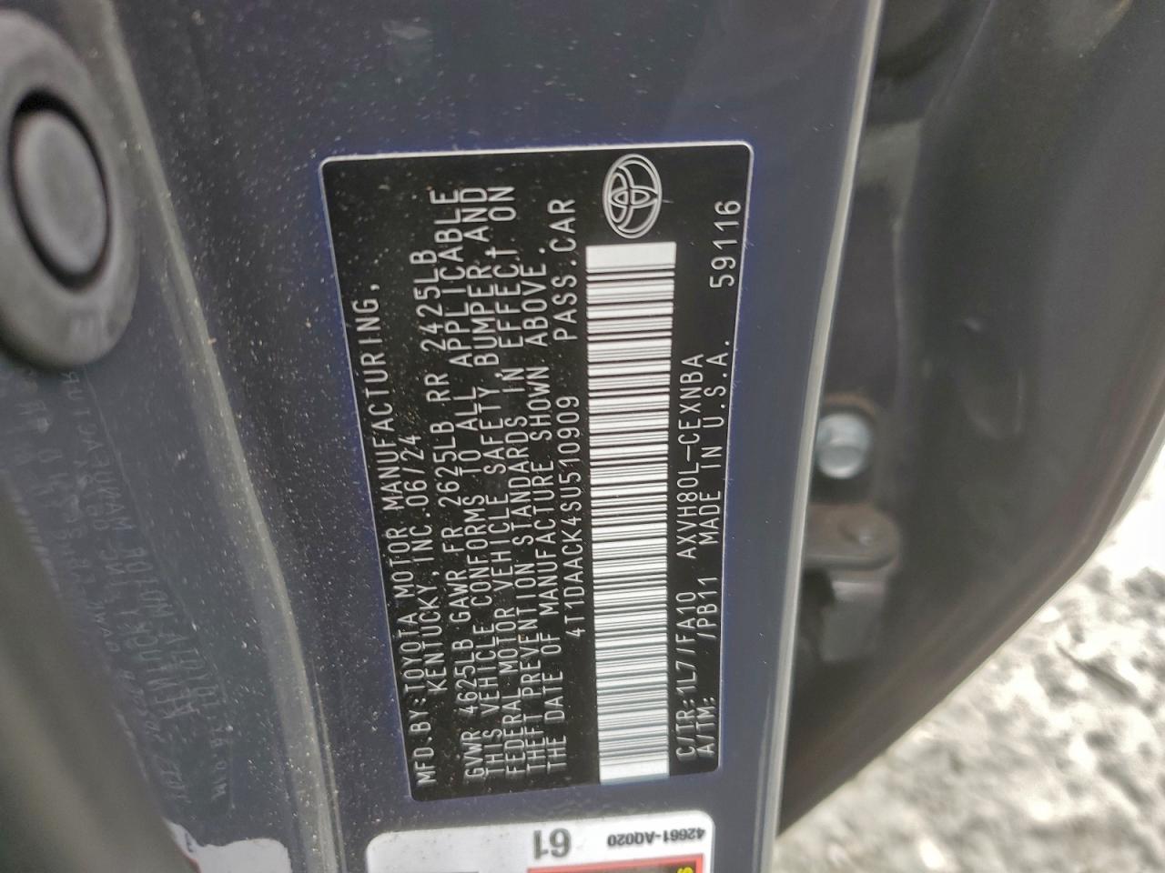 2025 TOYOTA CAMRY XSE photo 12