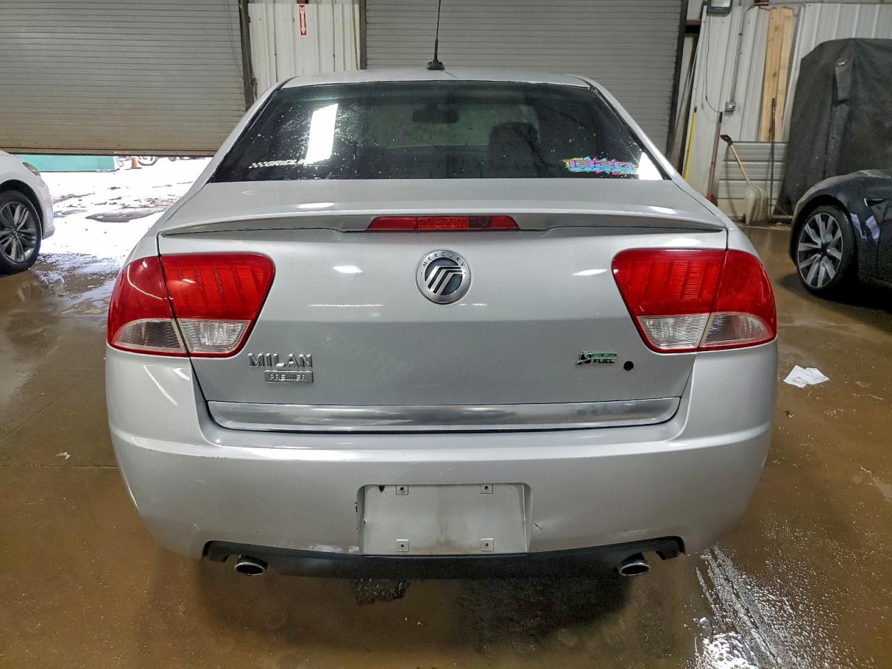 2010 MERCURY MILAN PREMIER photo 16