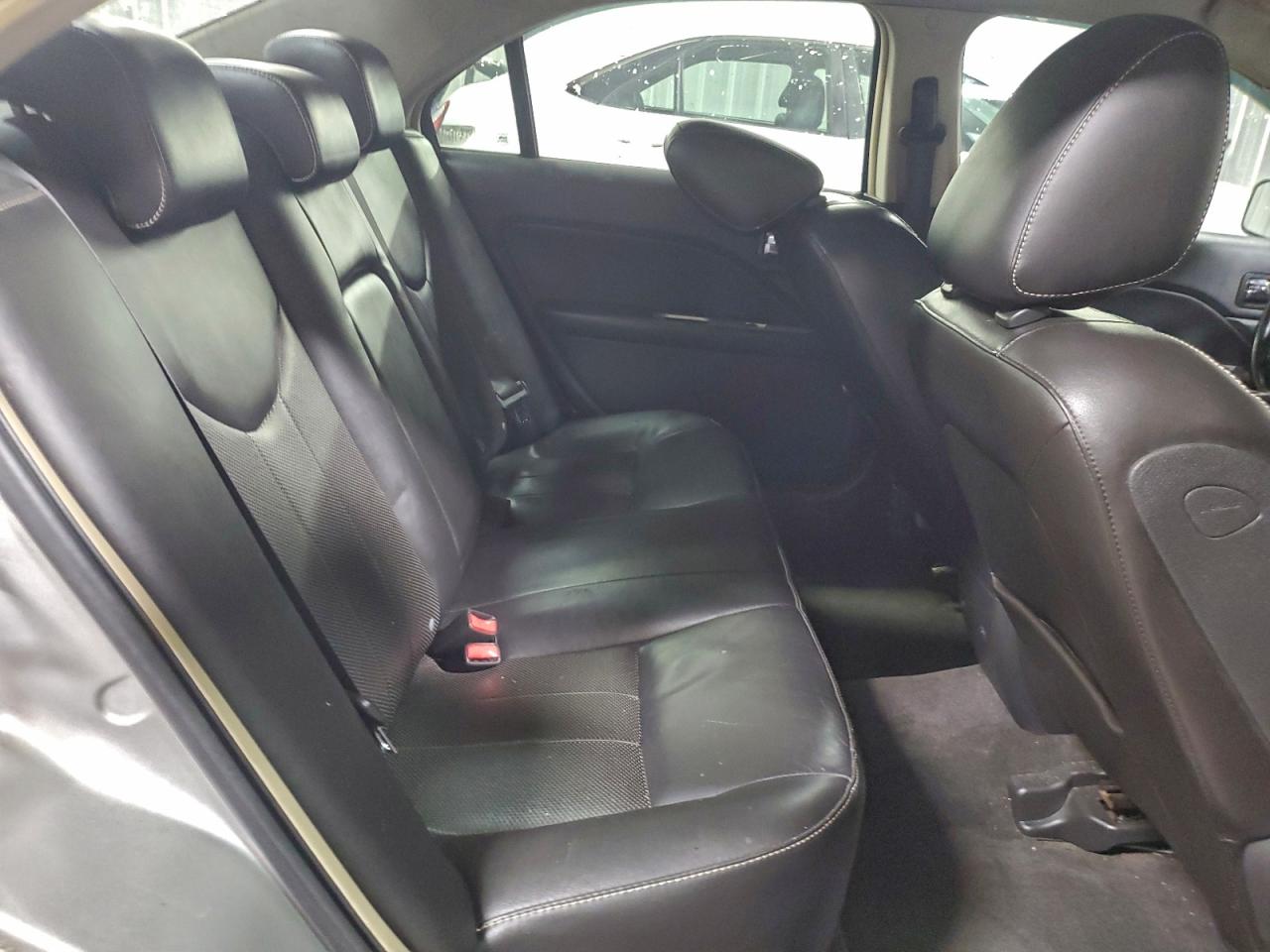 2010 MERCURY MILAN PREMIER photo 28