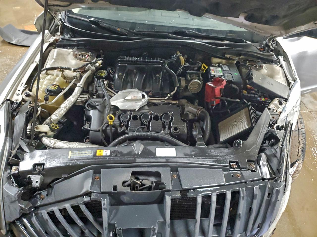 2010 MERCURY MILAN PREMIER photo 31