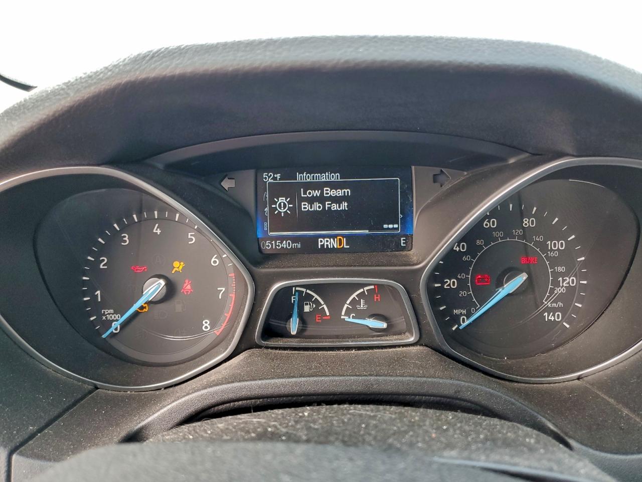 2018 FORD FOCUS SE photo 9