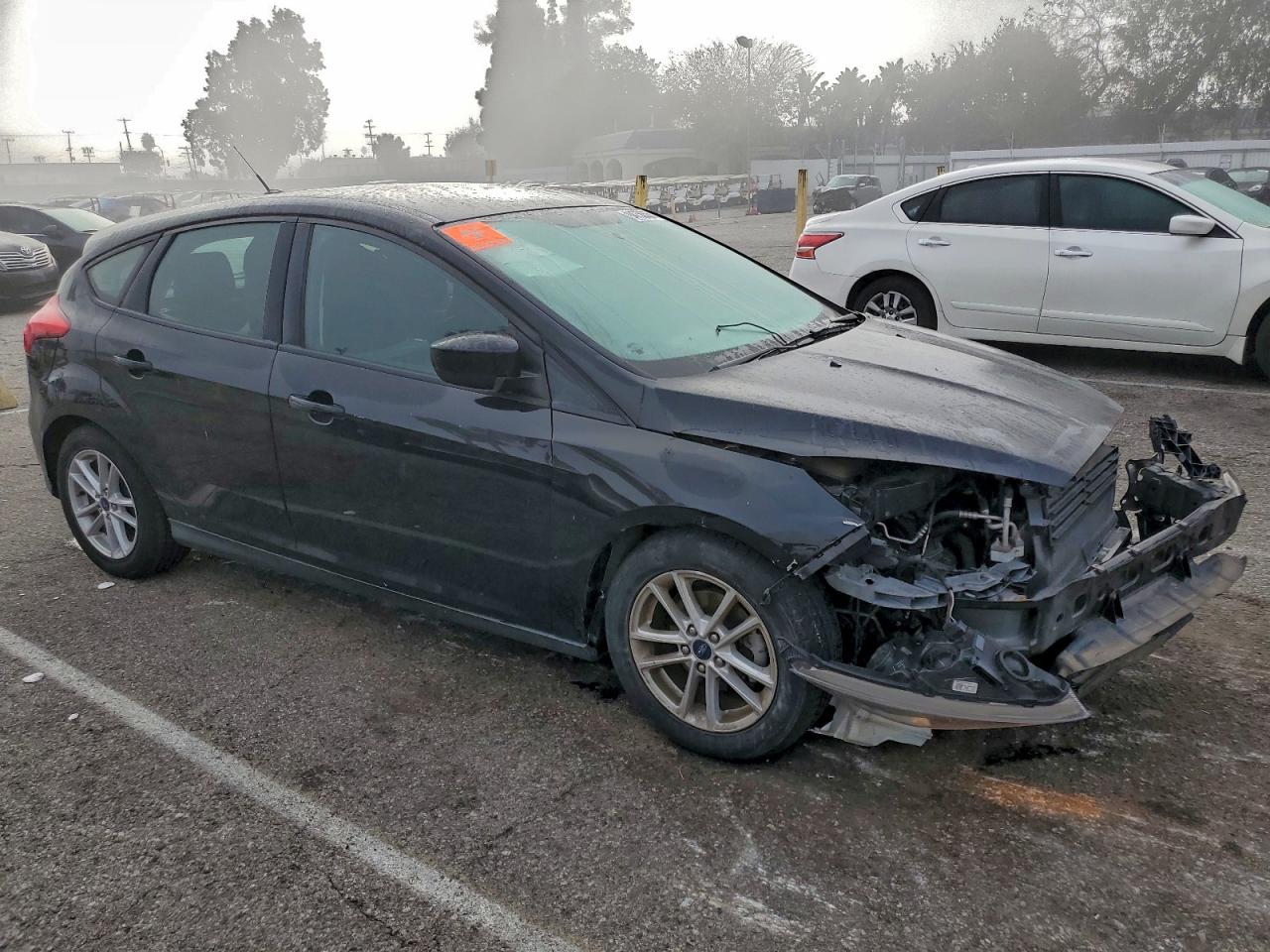 2018 FORD FOCUS SE photo 4