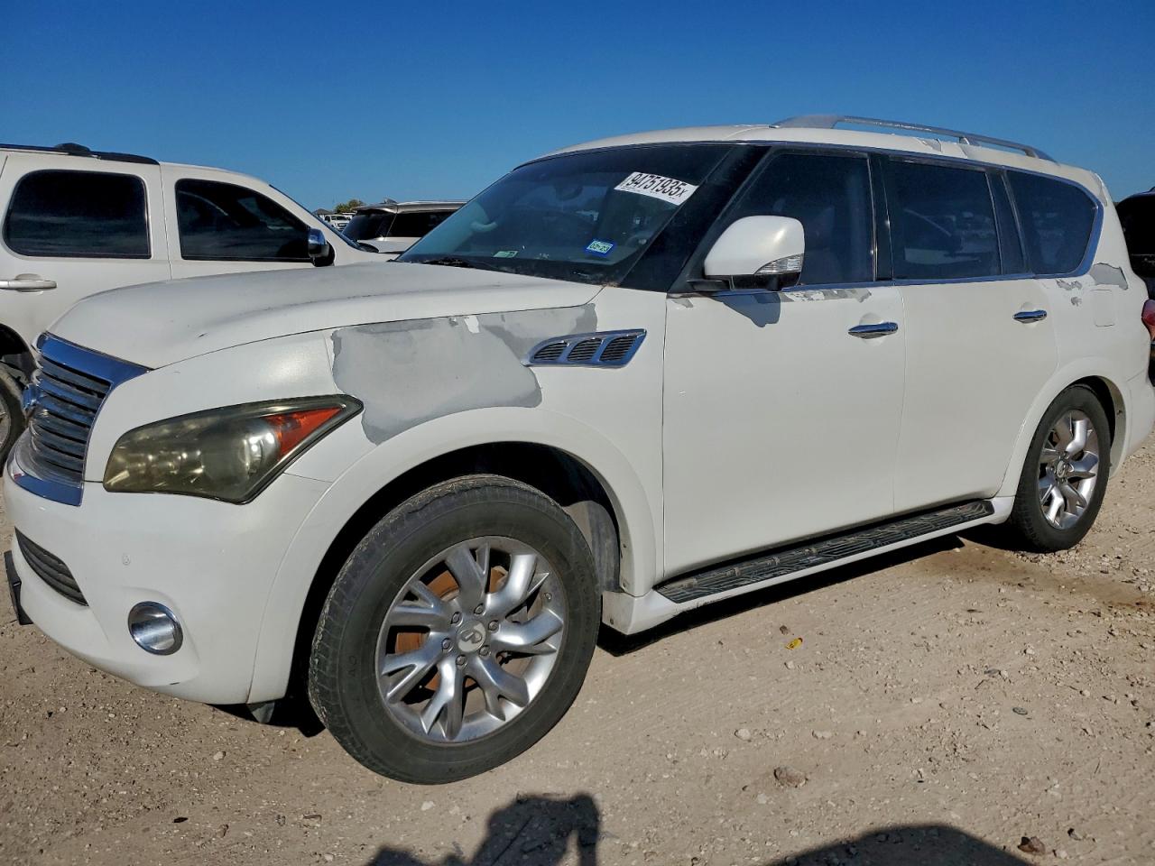 2011 INFINITI QX56