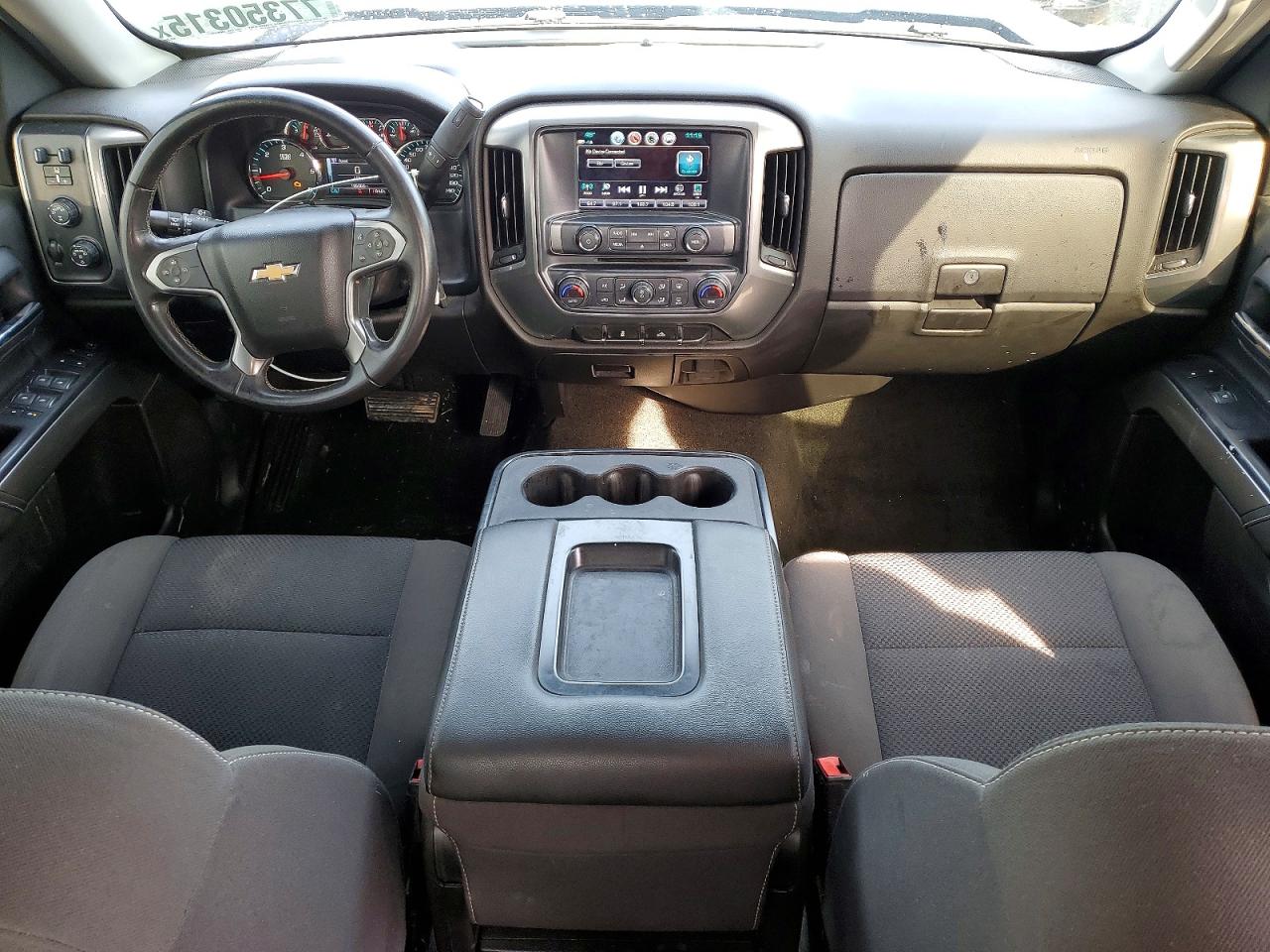 2018 CHEVROLET SILVERADO K1500 LT photo 15