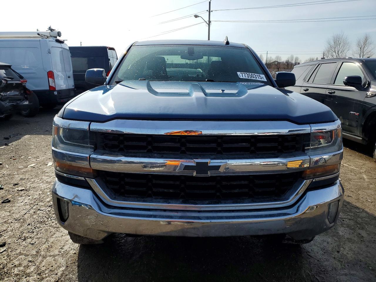 2018 CHEVROLET SILVERADO K1500 LT photo 9