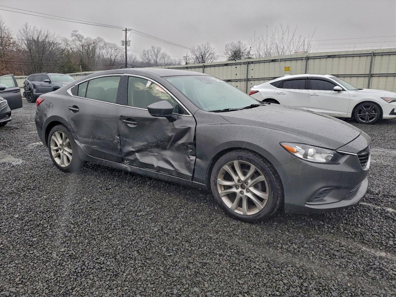 2017 MAZDA 6 TOURING photo 4