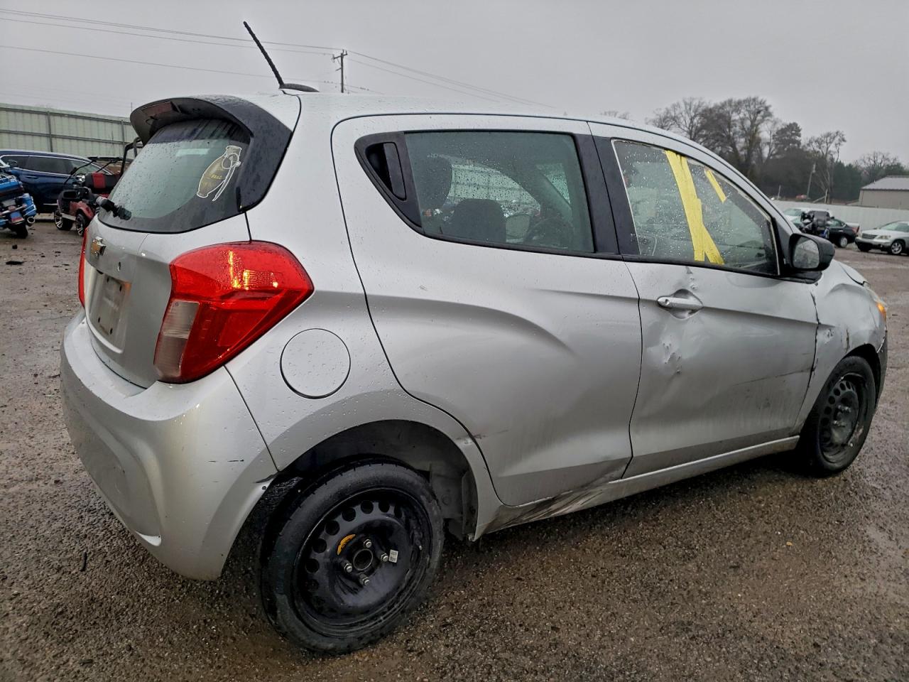 2017 CHEVROLET SPARK LS photo 3