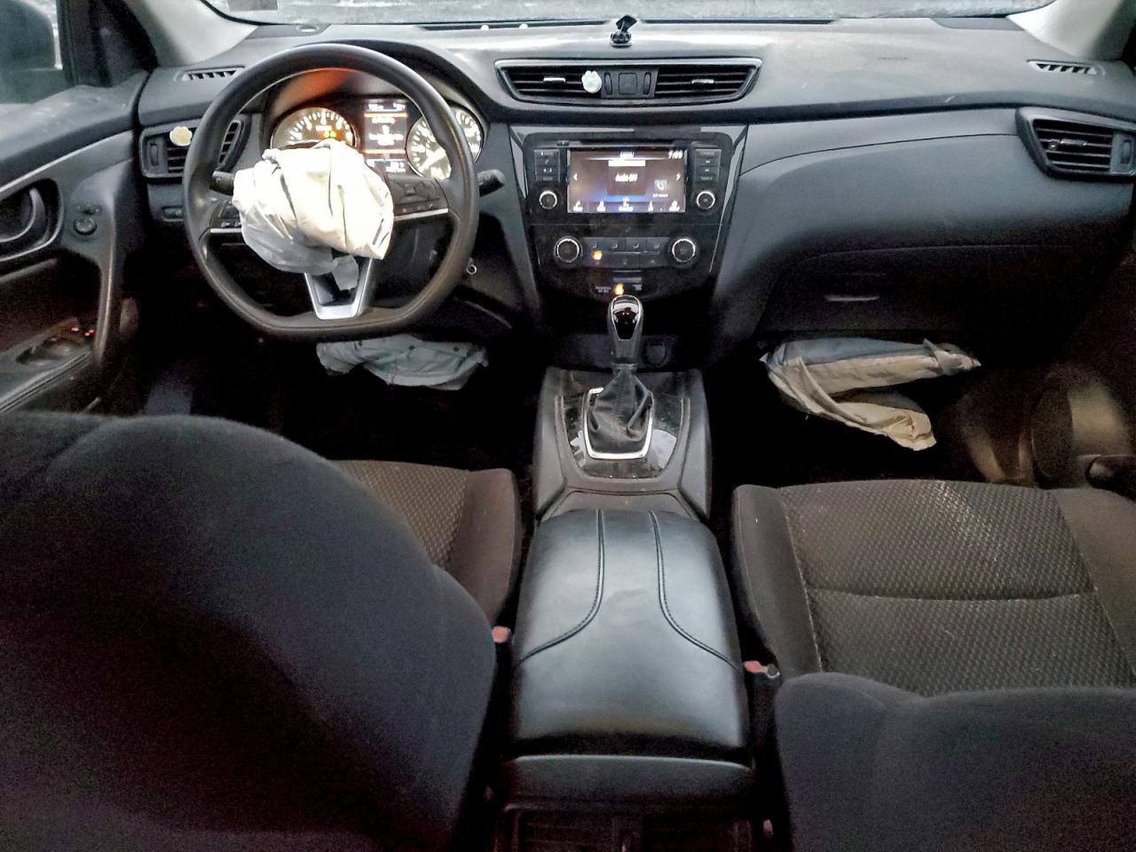 2020 NISSAN ROGUE SPORT S photo 8
