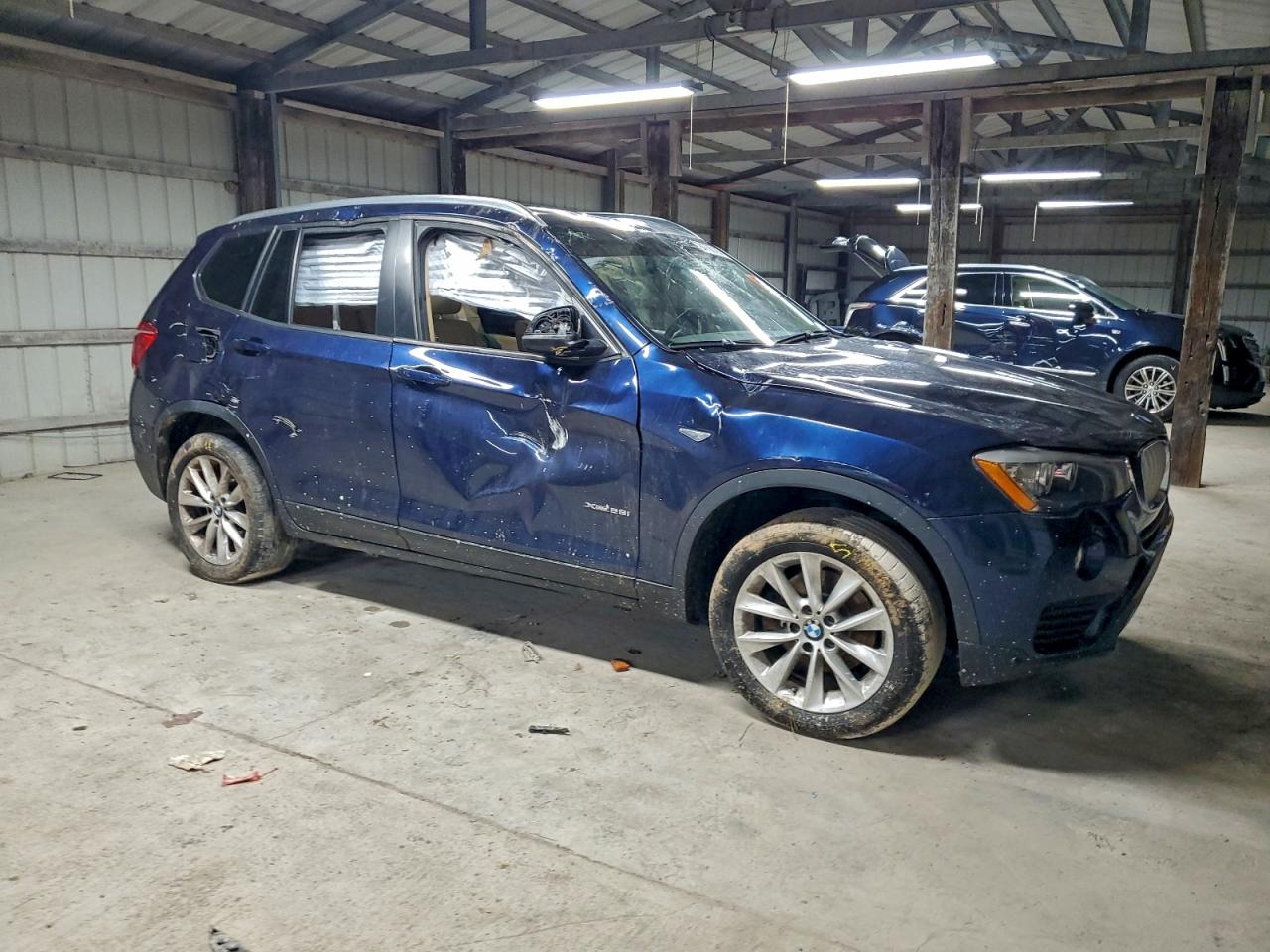 2015 BMW X3 XDRIVE28I photo 4