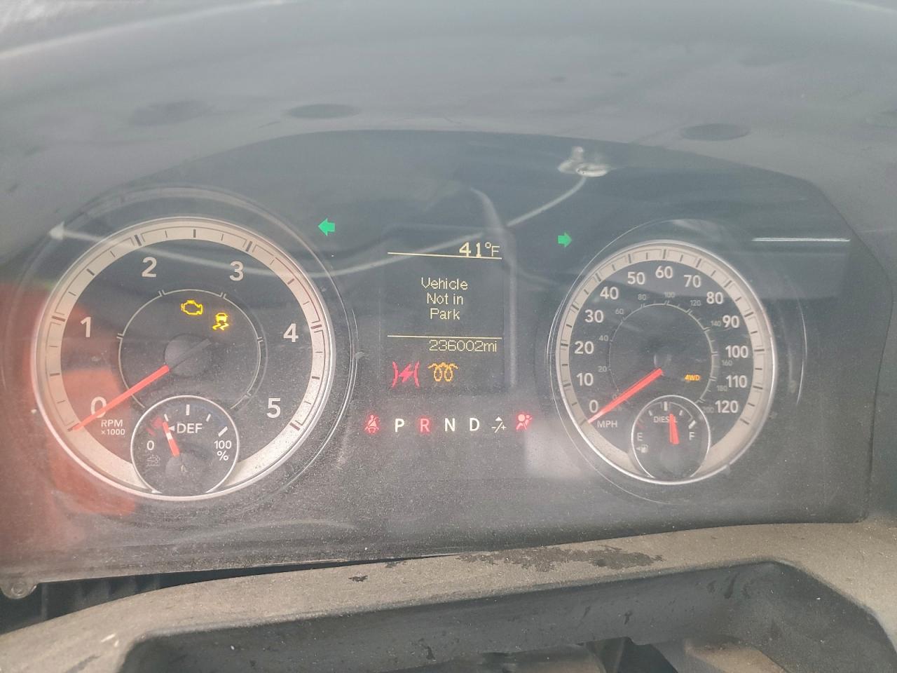 2018 RAM 2500 ST photo 9