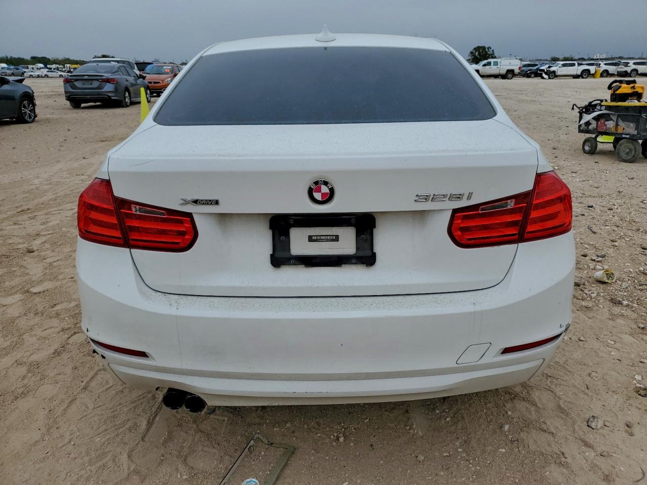 2013 BMW 328 XI SULEV photo 6