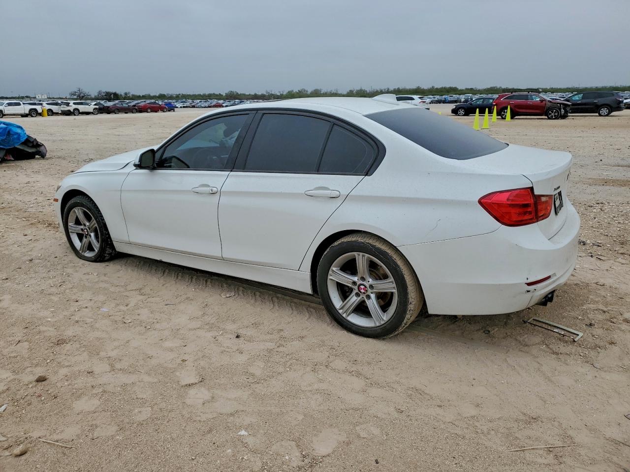 2013 BMW 328 XI SULEV photo 2