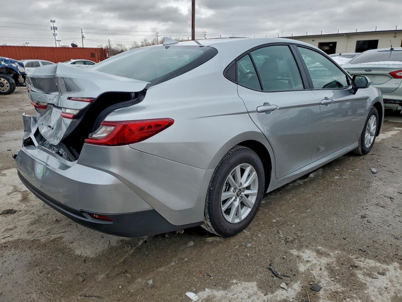 2026 TOYOTA CAMRY photo 3