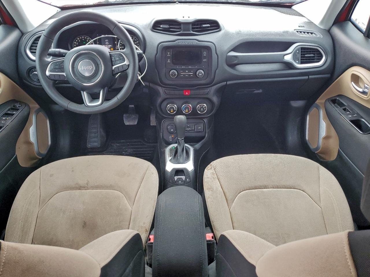 2015 JEEP RENEGADE SPORT photo 8
