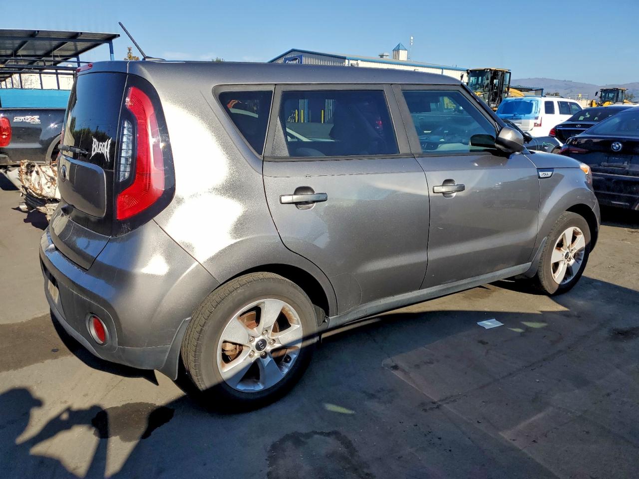 2017 KIA SOUL photo 3