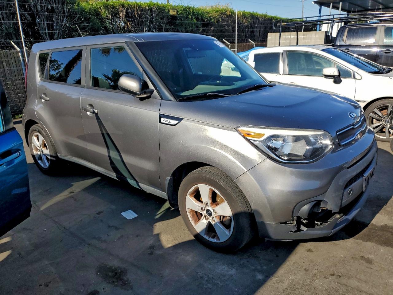 2017 KIA SOUL photo 4