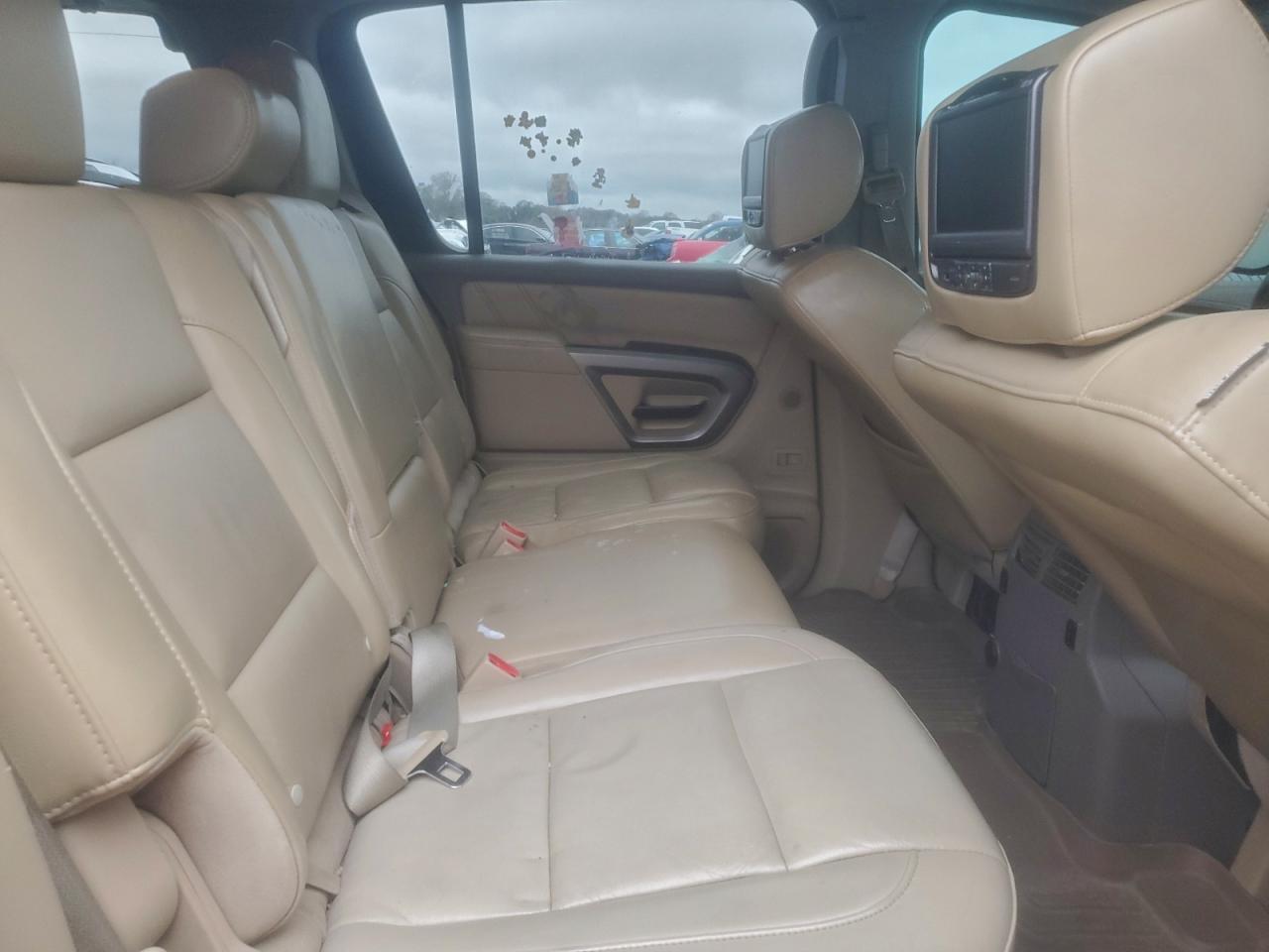 2015 NISSAN ARMADA SV photo 11