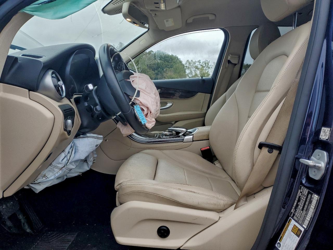 2016 MERCEDES-BENZ GLC 300 photo 19