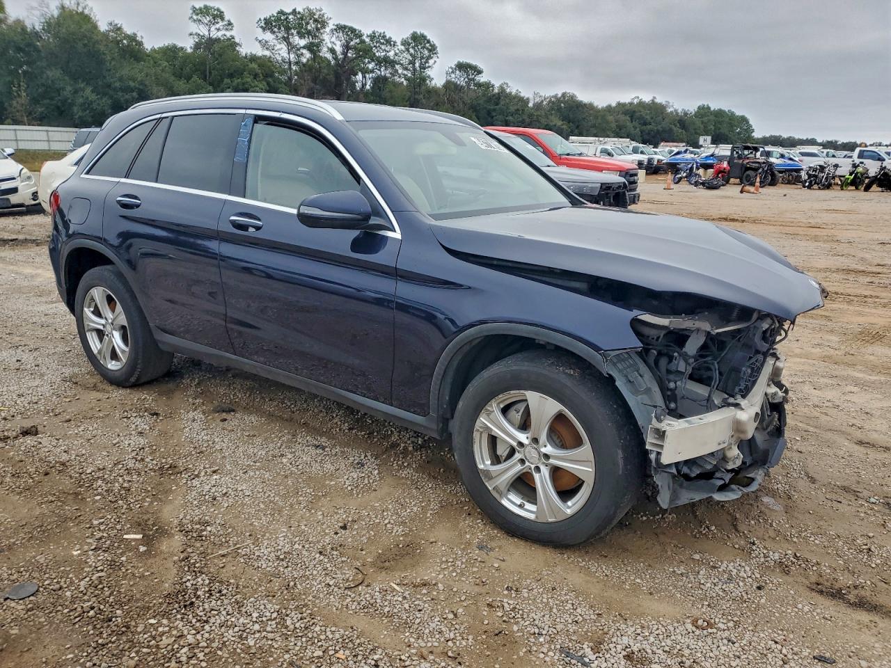2016 MERCEDES-BENZ GLC 300 photo 10
