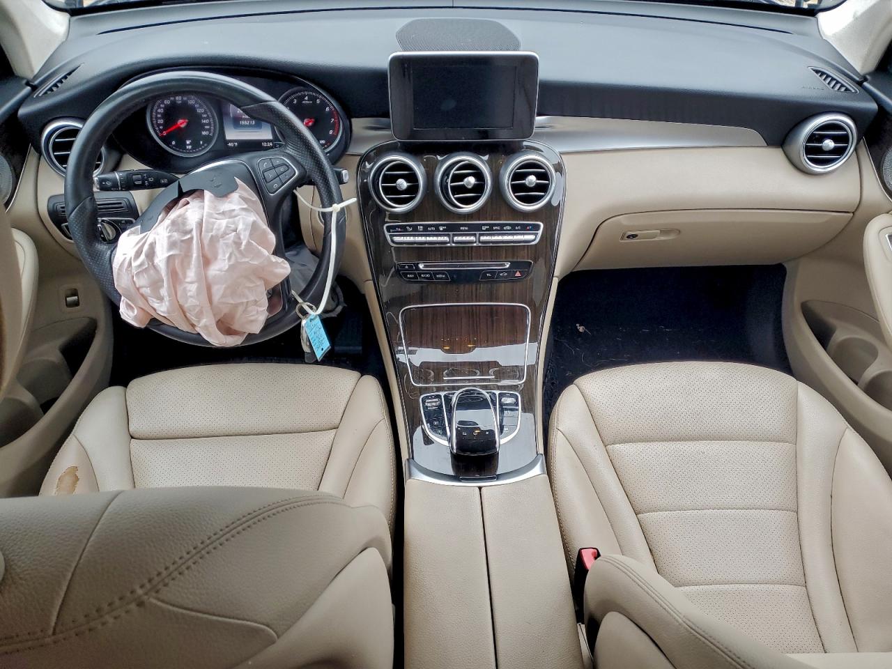 2016 MERCEDES-BENZ GLC 300 photo 22
