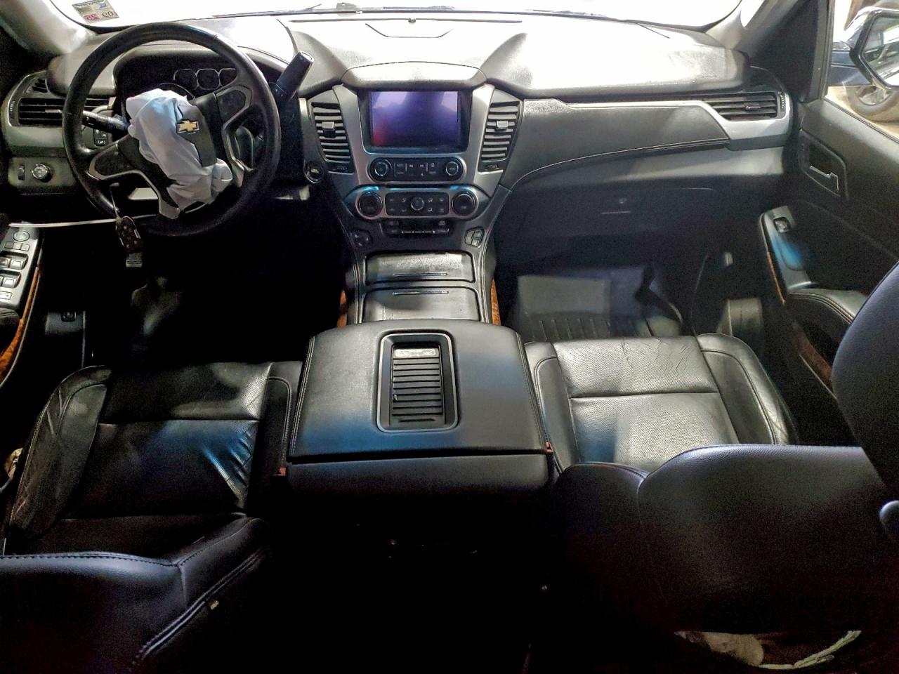 2017 CHEVROLET TAHOE C1500 PREMIER photo 8