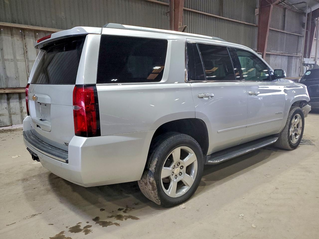 2017 CHEVROLET TAHOE C1500 PREMIER photo 3