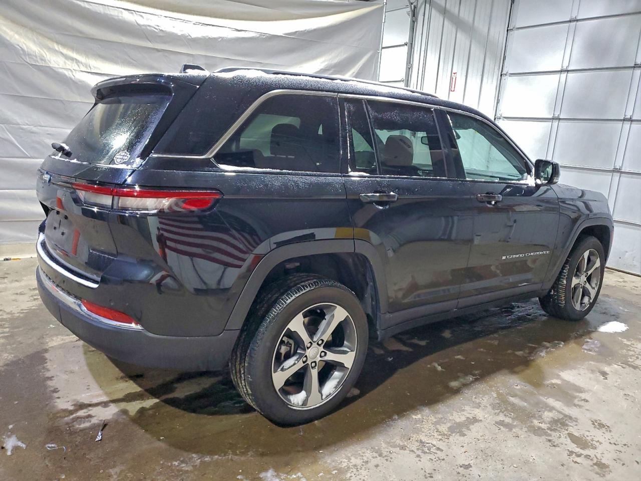 2024 JEEP GRAND CHEROKEE LIMITED 4XE photo 3
