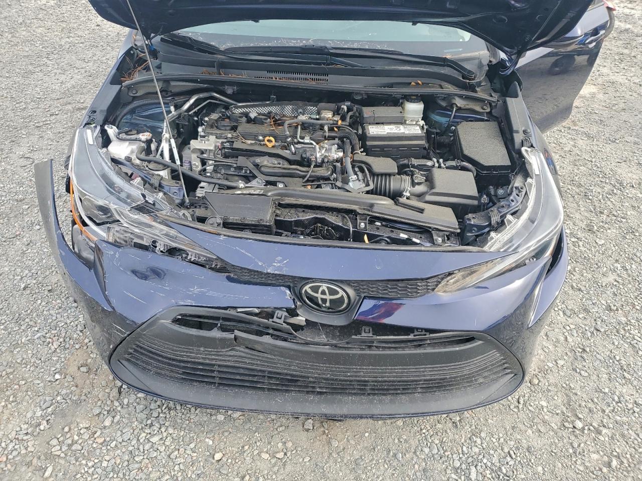2024 TOYOTA COROLLA LE photo 11