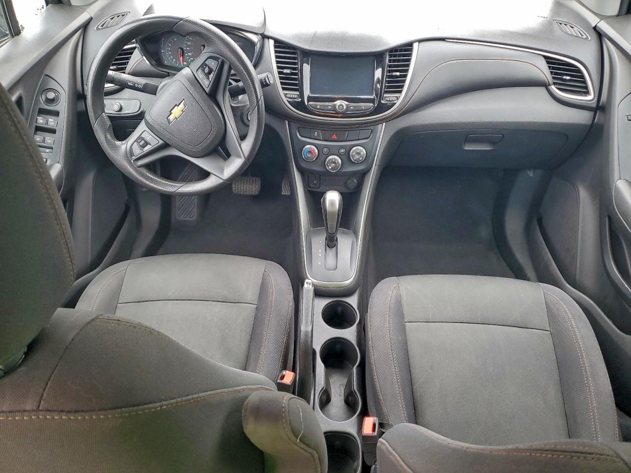 2017 CHEVROLET TRAX 1LT photo 15