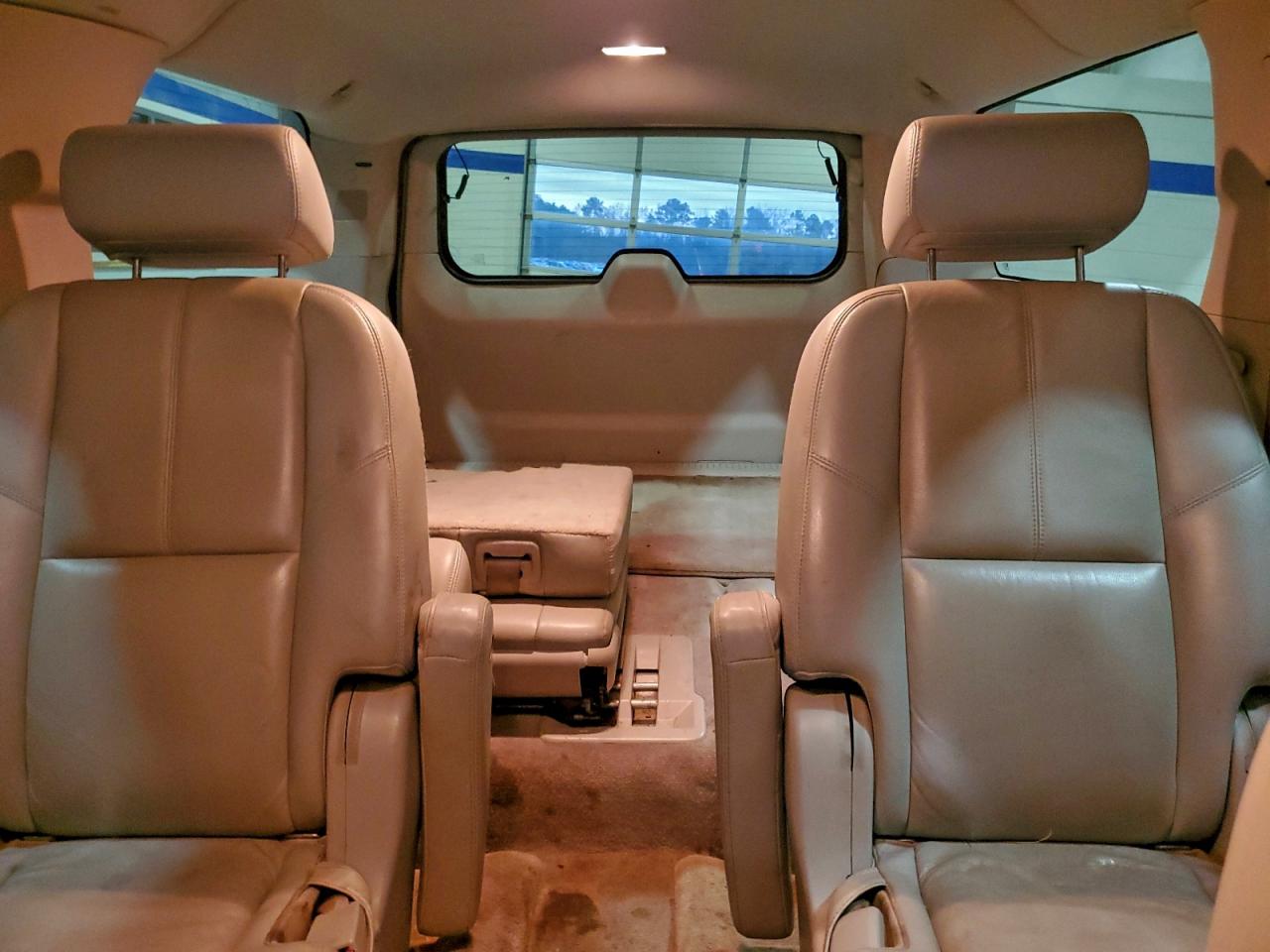 2008 CHEVROLET SUBURBAN C1500 LS photo 19