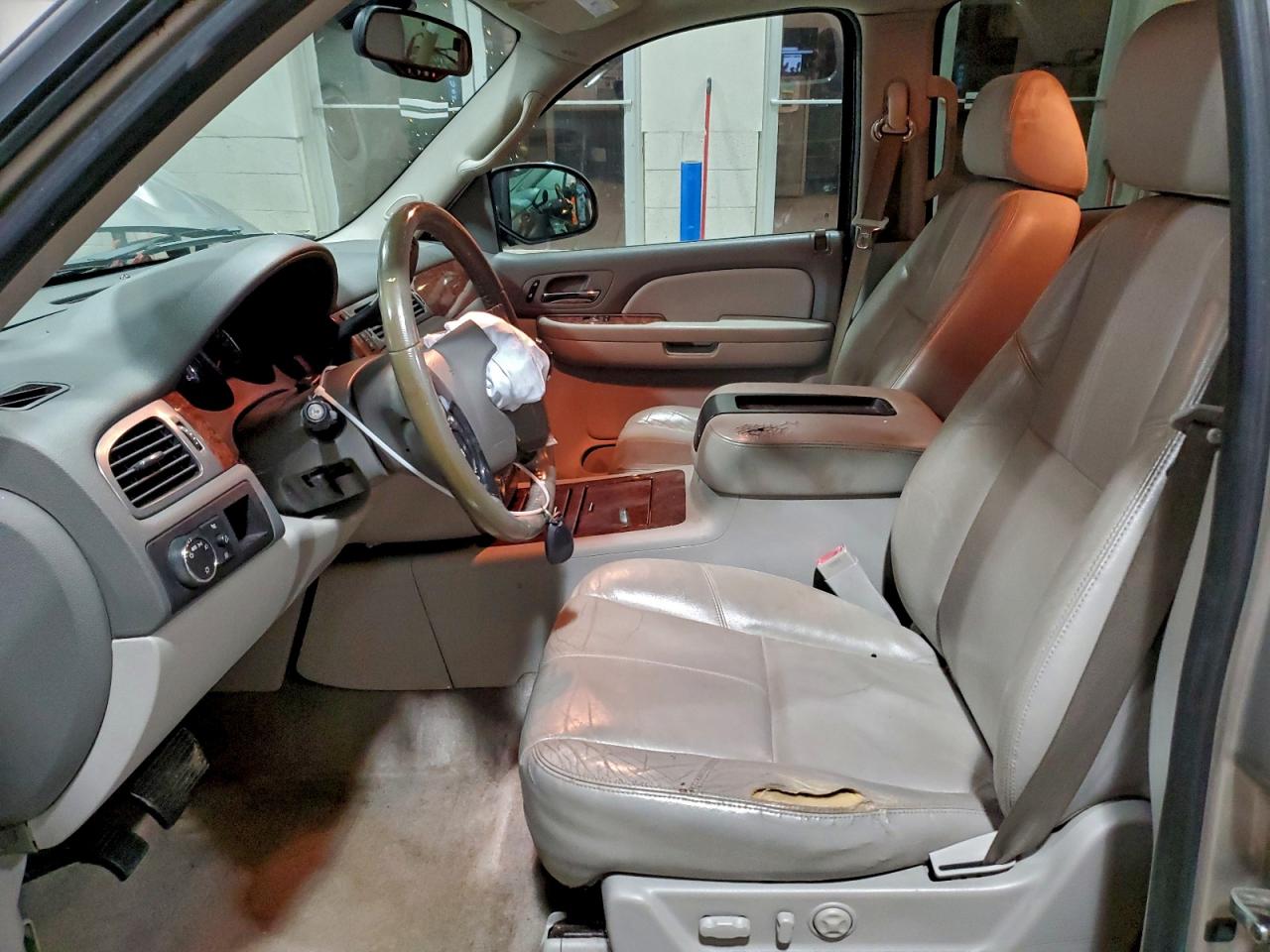 2008 CHEVROLET SUBURBAN C1500 LS photo 13