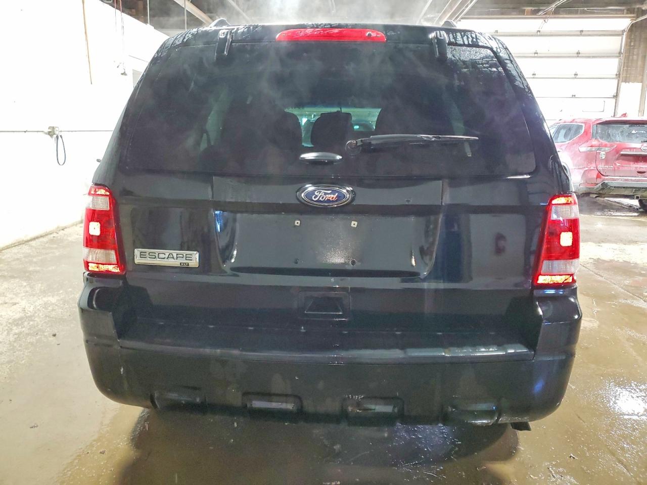 2012 FORD ESCAPE XLT photo 6