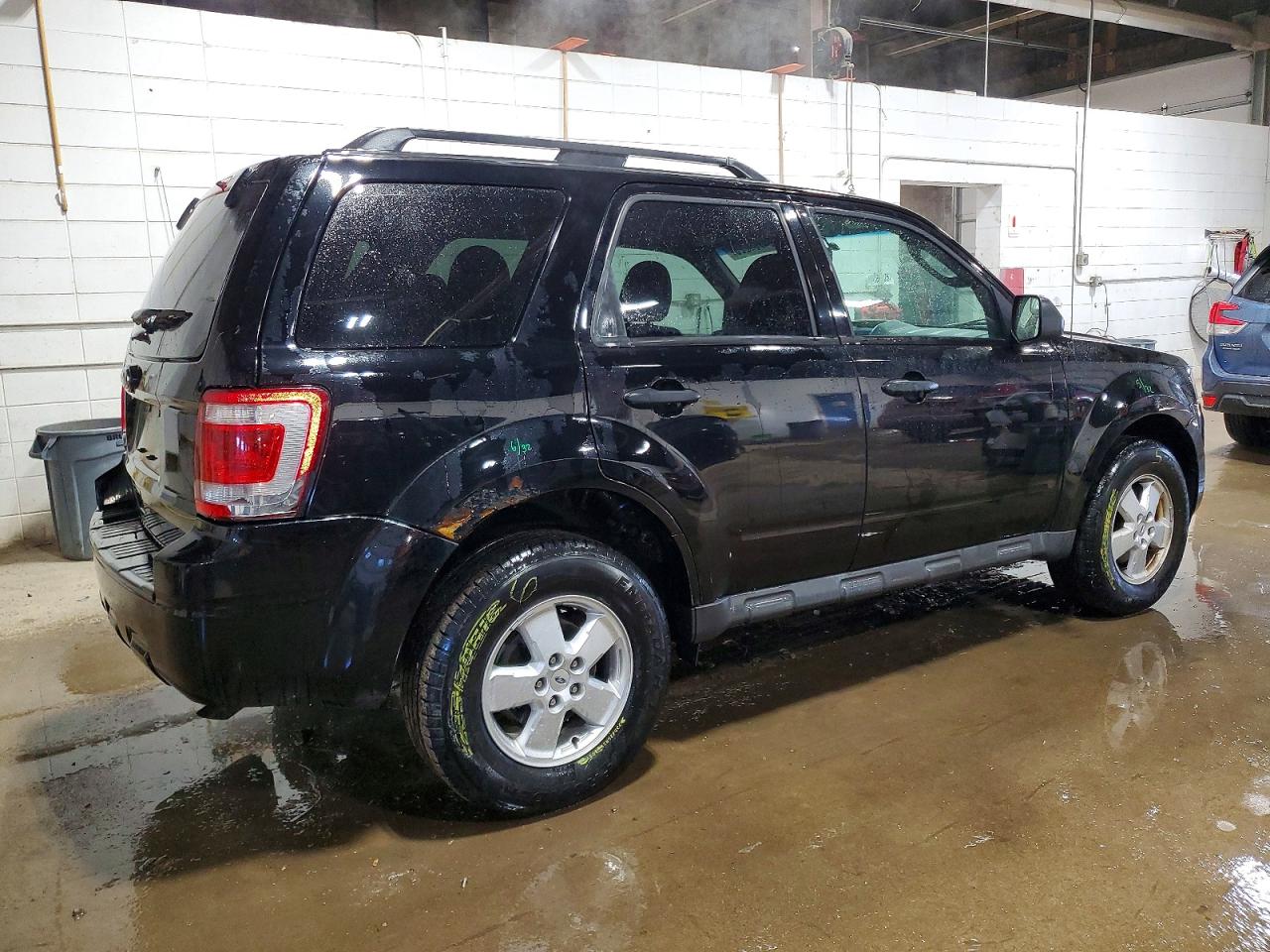 2012 FORD ESCAPE XLT photo 3