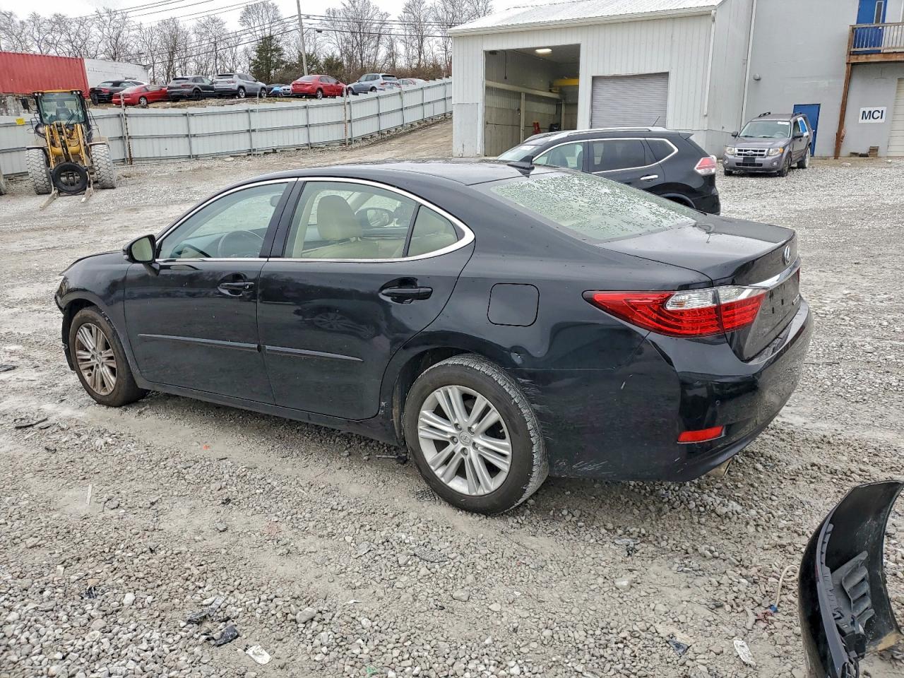 2013 LEXUS ES 350 photo 4