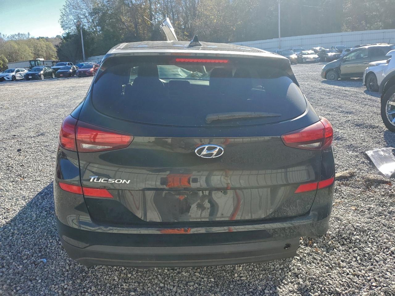 2019 HYUNDAI TUCSON SE photo 16