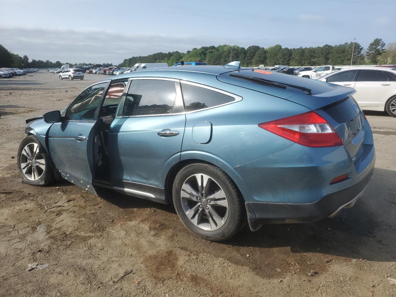 2014 HONDA CROSSTOUR EXL photo 3