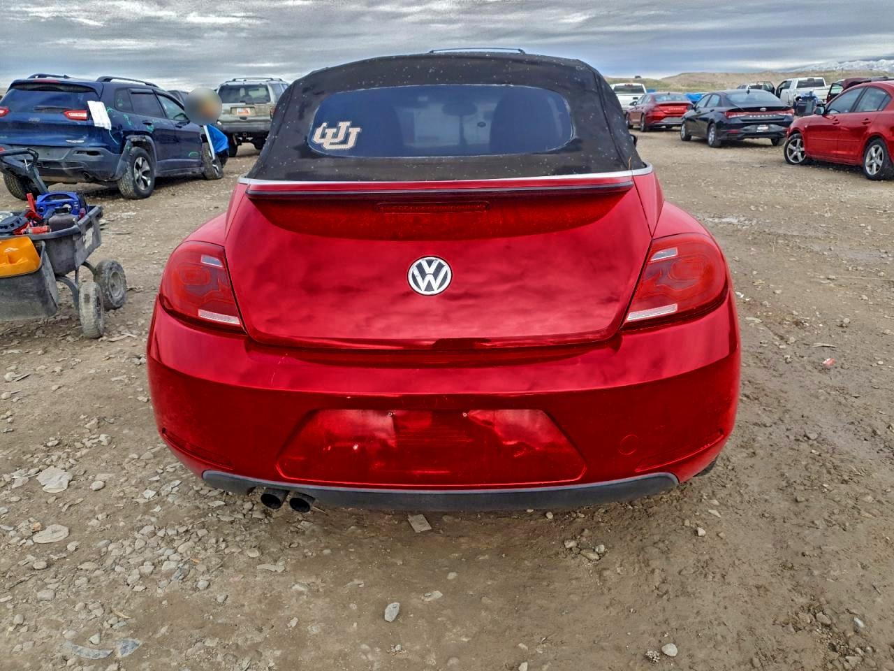 2013 VOLKSWAGEN BEETLE photo 11