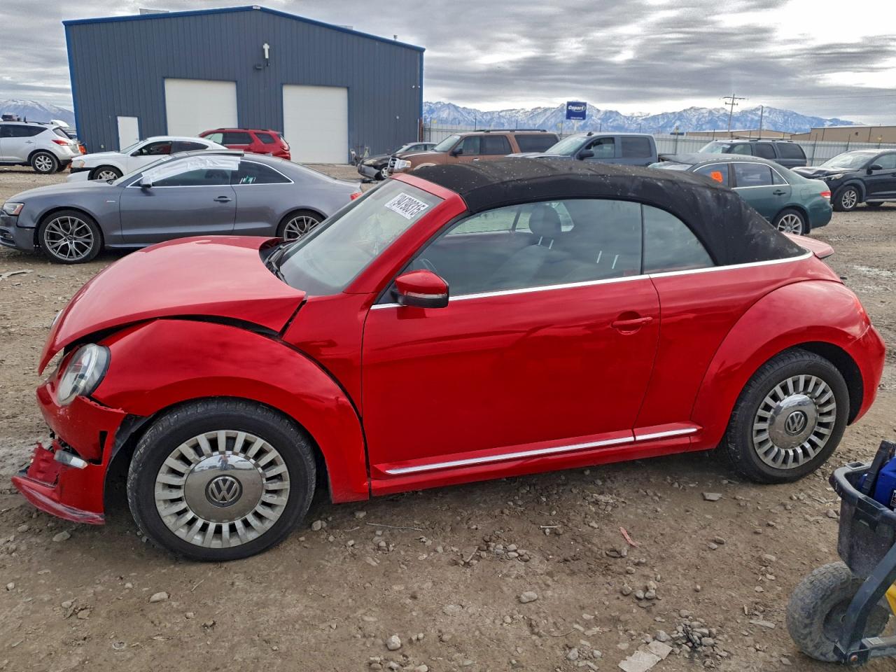 2013 VOLKSWAGEN BEETLE