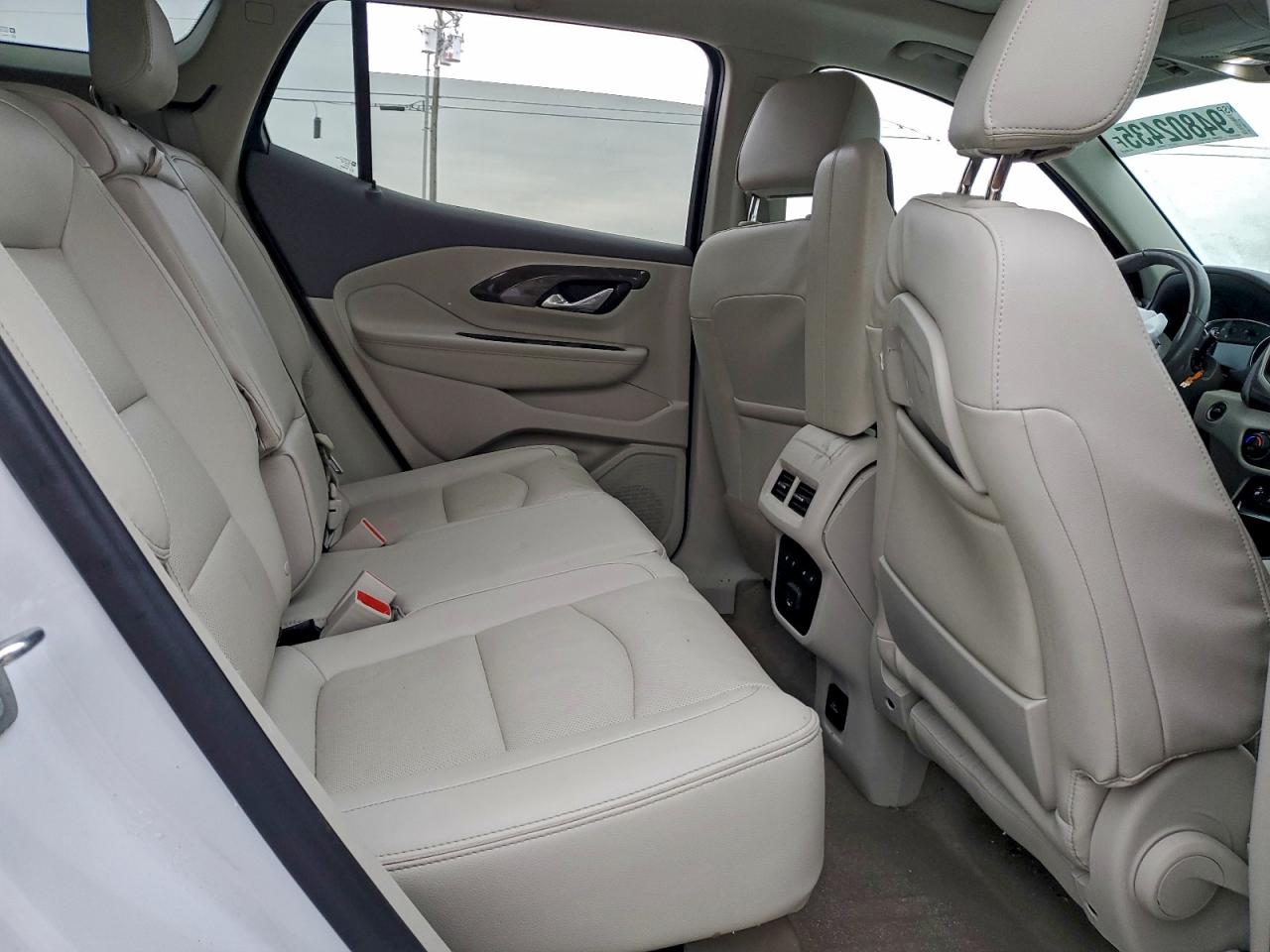 2020 GMC TERRAIN DENALI photo 10