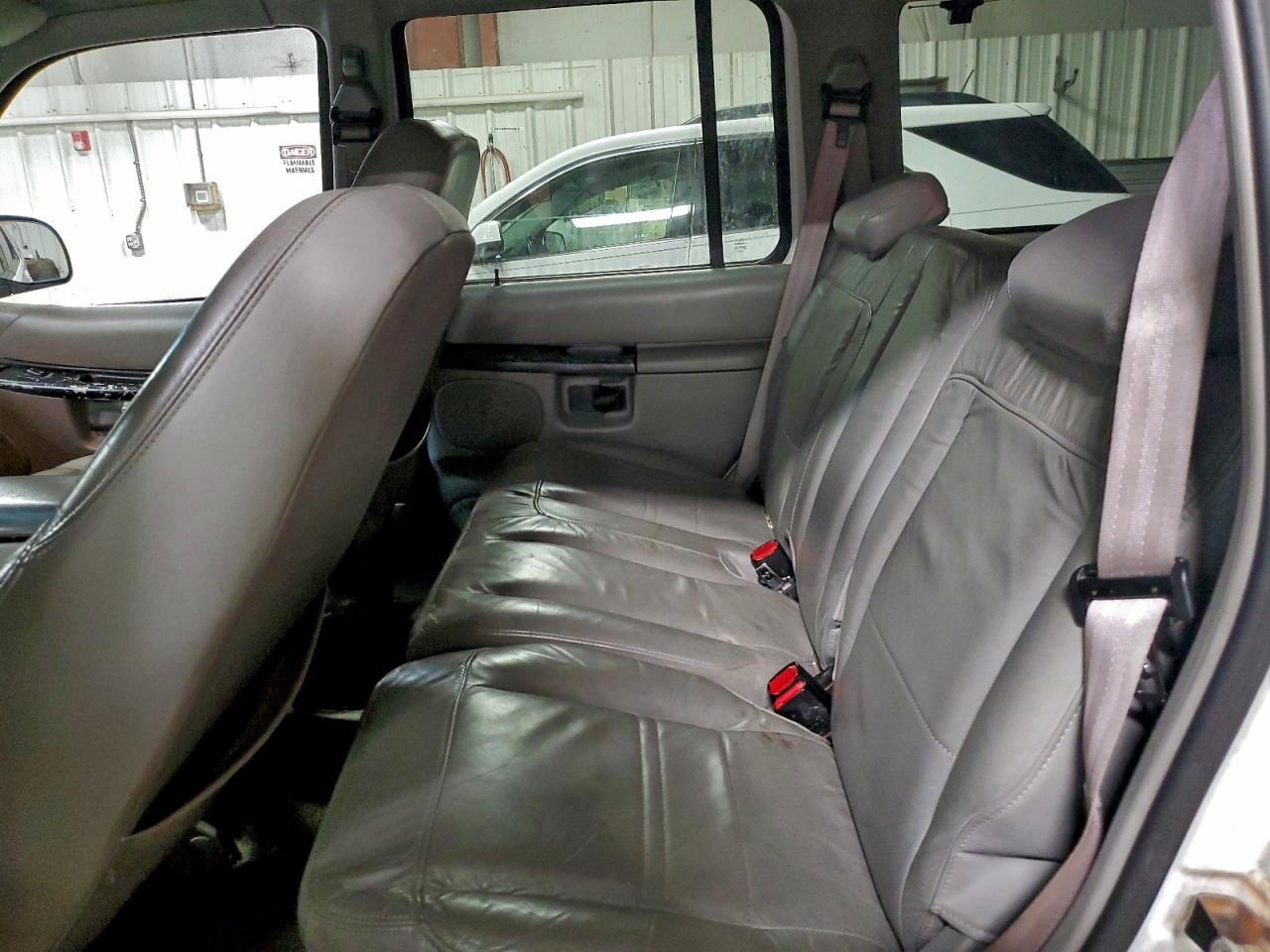 2001 FORD EXPLORER XLT photo 19